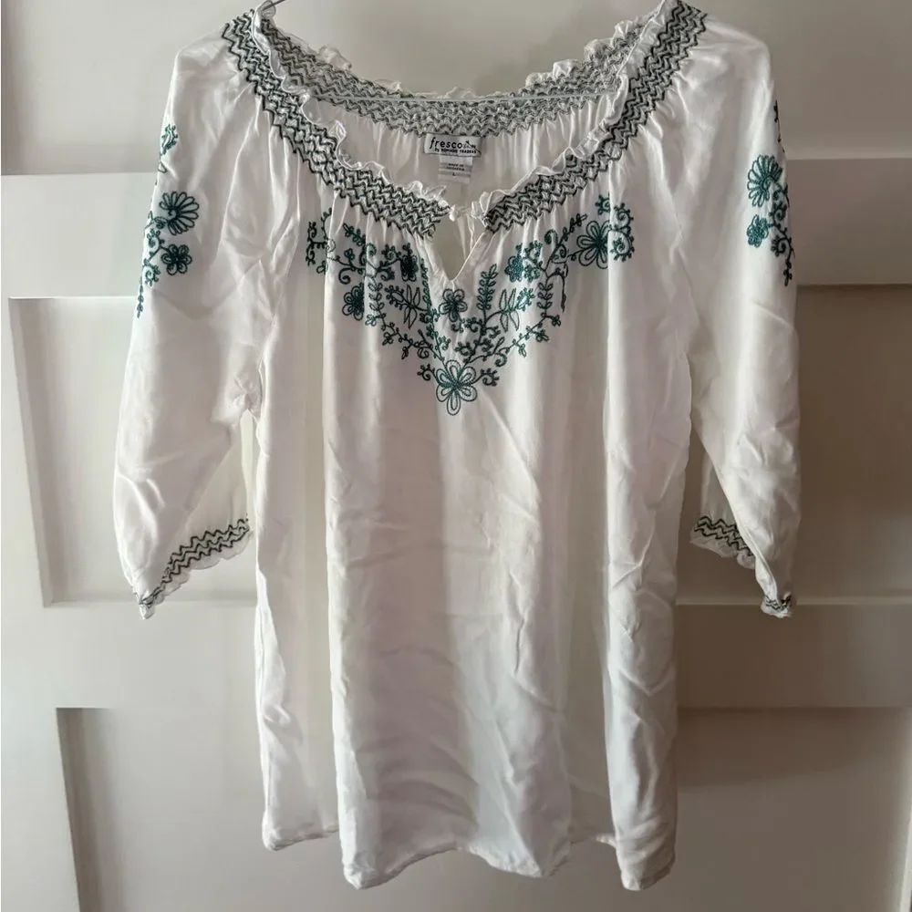 Nomadic Traders White Tunic with Teal Floral Embroidery